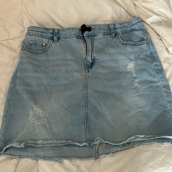 Jean stretchy skirt - Picture 1 of 3
